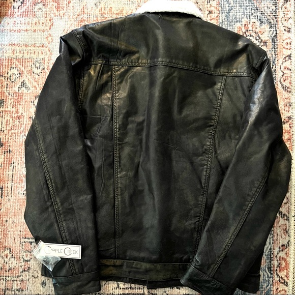 NWT Cripple Creek Men's Black Conceal Carry Sherpa Trucker Leather Jacket Small - Picture 10 of 14